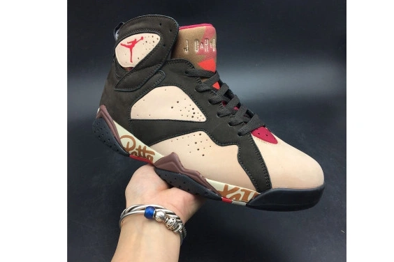 7 AT3375-200 Retro Shimmer Patta AT3375-200 Jordan  1123